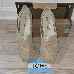 TOMS Beige Casual Slip-Ons